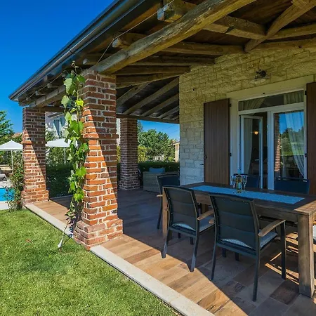 Ferienhaus Kornelija Poreč